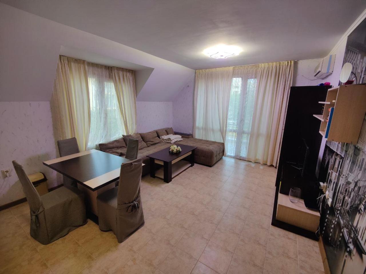 Dom-El Real Apartments 4 - Sveti Vlas Exterior photo
